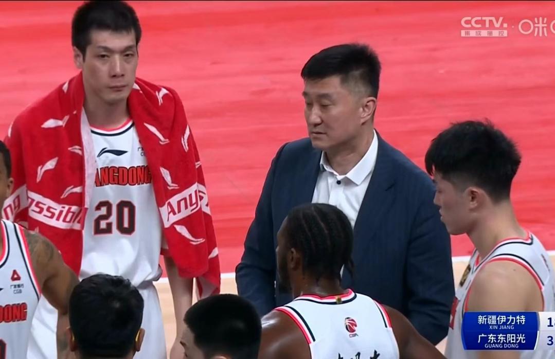 CBA新消息！李晓旭成为助教，广东追逐萨姆纳，曾凡博和篮网会合